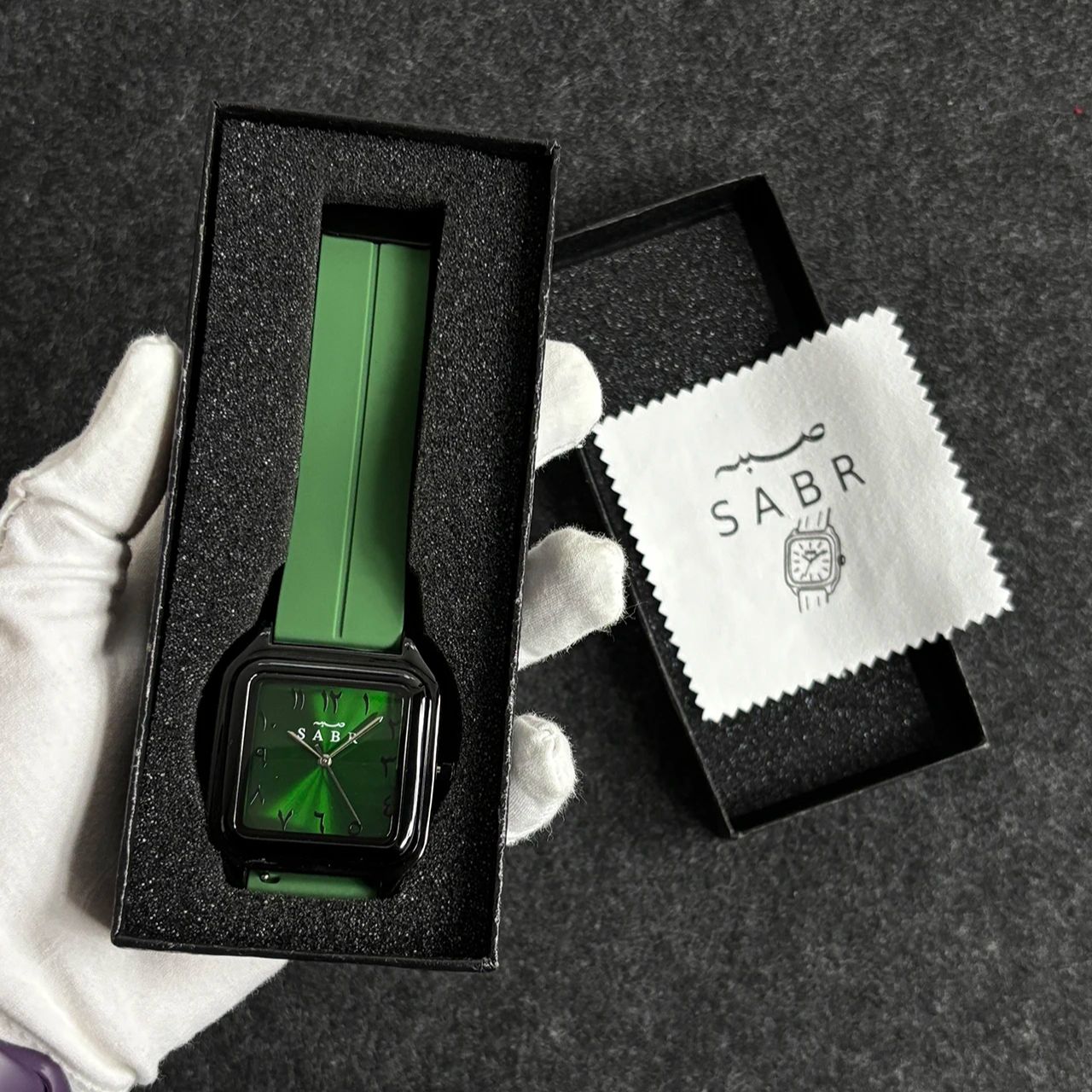 SABR 아라비아 숫자 시계 남성용 합금 케이스 시계  - Luxury Watch With Rubber Strap 리뷰 및 가격