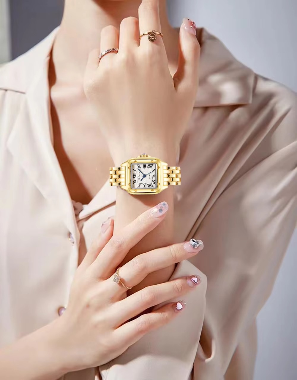 UTHAI W125 새로운 패션 캐주얼 여성 시계 방수 - Luxury Watch Cartier 리뷰 및 가격