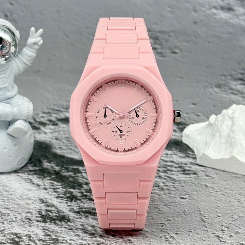 유명 브랜드 가짜 세 눈 다이얼 남성 여성 시계 패션  - Luxury Watch Life 리뷰 및 가격